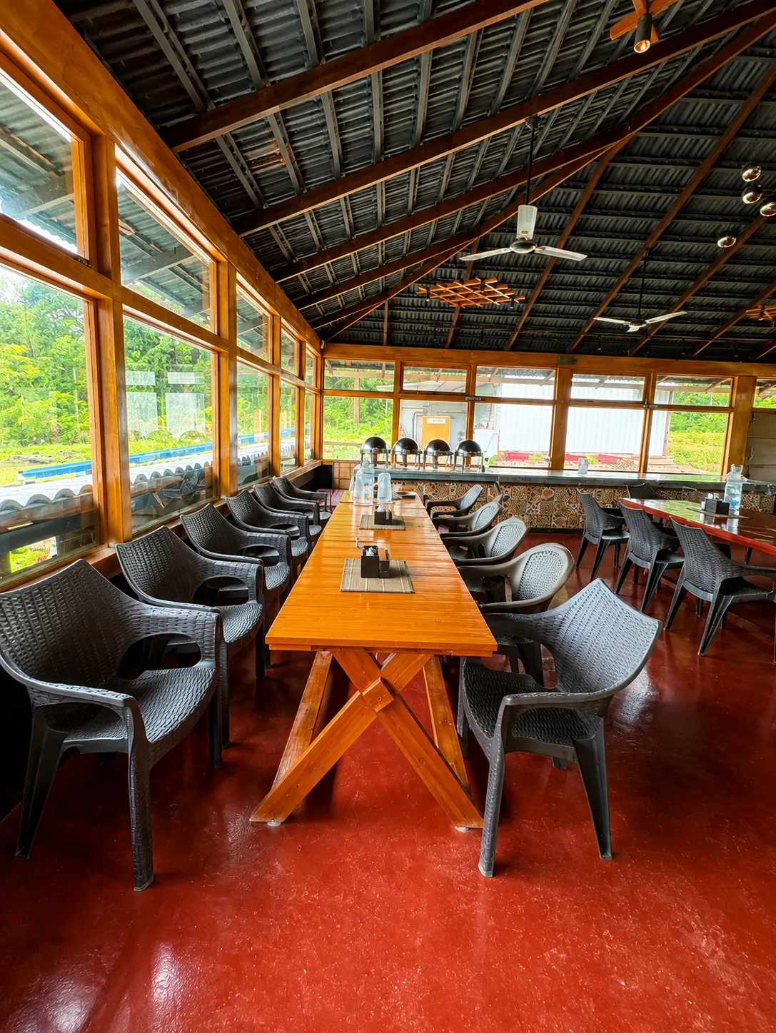Dining Area 4