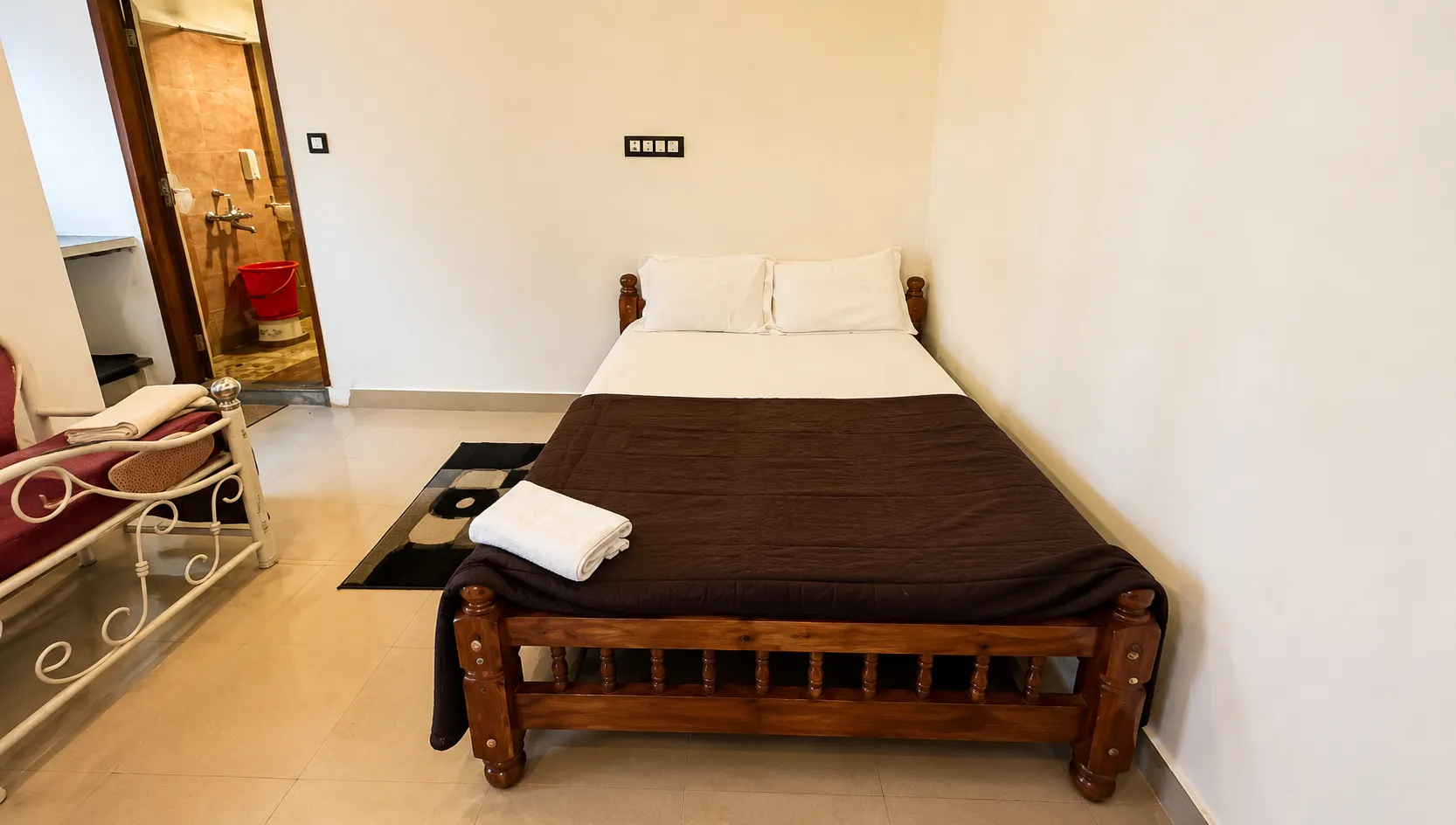 Villa 2 Interior 4