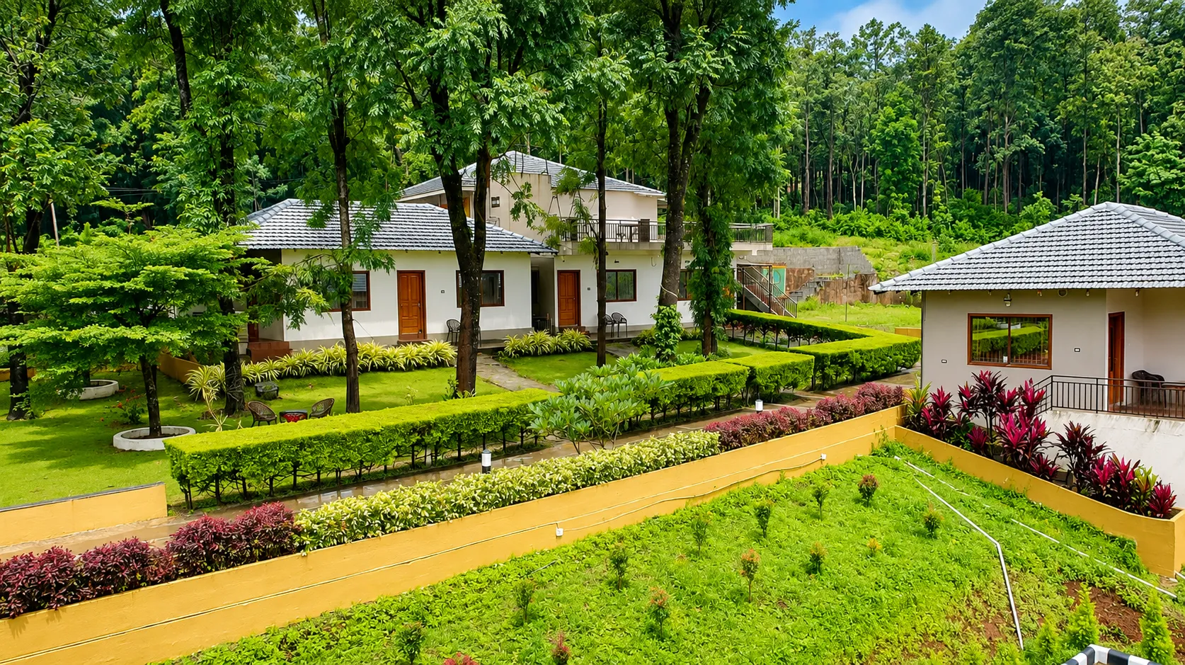 Coffee Paradise Resort - lush coffee estate and resort view