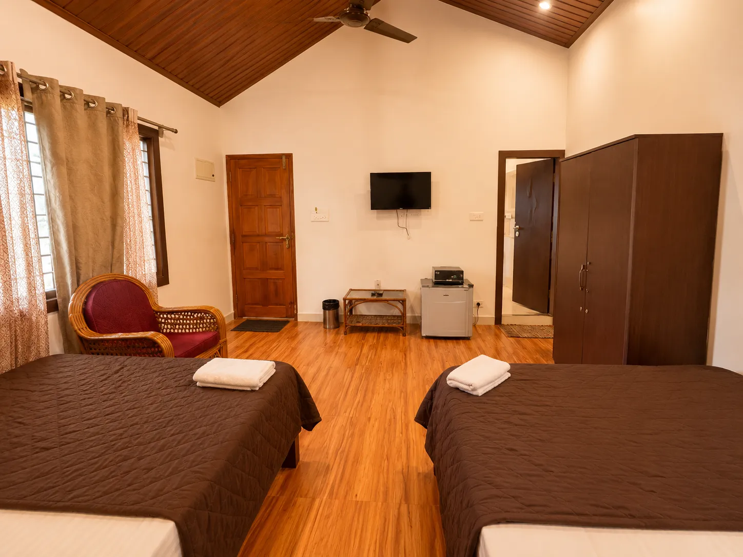 Room 9