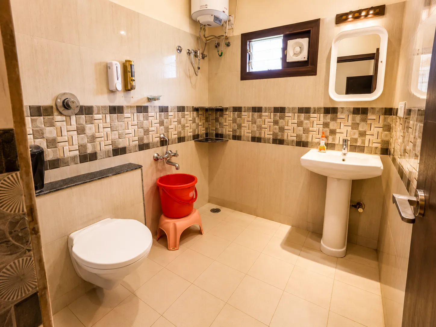 Washroom 6